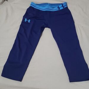 💙Under Armour Capri Pants